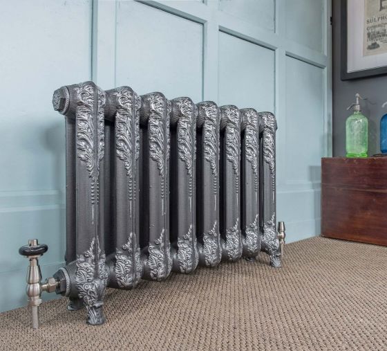 Downton 540mm high radiator in Old Pewter with silver highlights