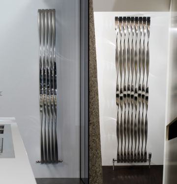 Twister stainless steel vertical radiator